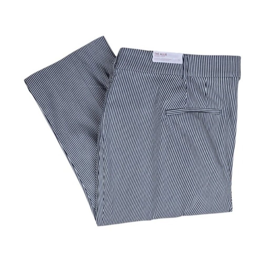 Lane Bryant Womens Blue White Striped The Allie Skinny Crop Pants Size 24 NWT
